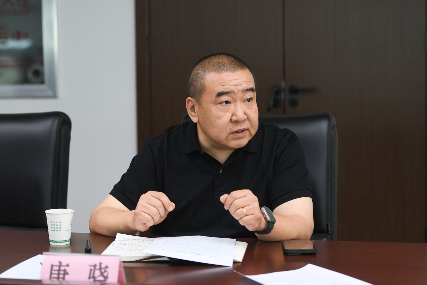 湖北美術(shù)學(xué)院實驗藝術(shù)學(xué)院院長、教授 唐驍.jpg